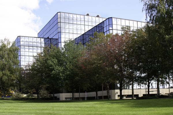 Cost of Commercial Lawn Service in Kennesaw